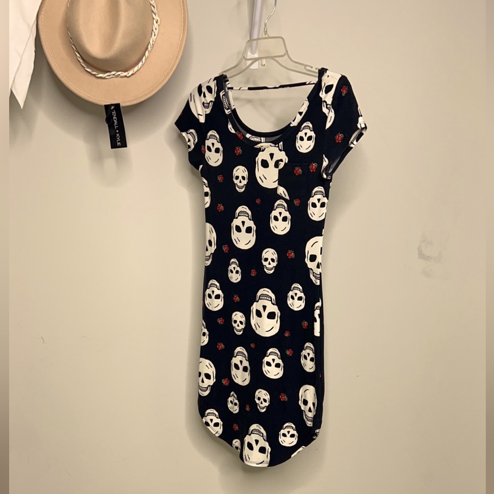 Adorable October/Halloween Fitted Dress women’s size small